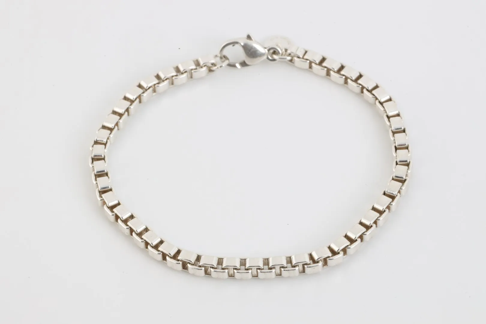 7.5" Tiffany & Co. 925 Silver Venetian Box Chain Bracelet (12.08g.)