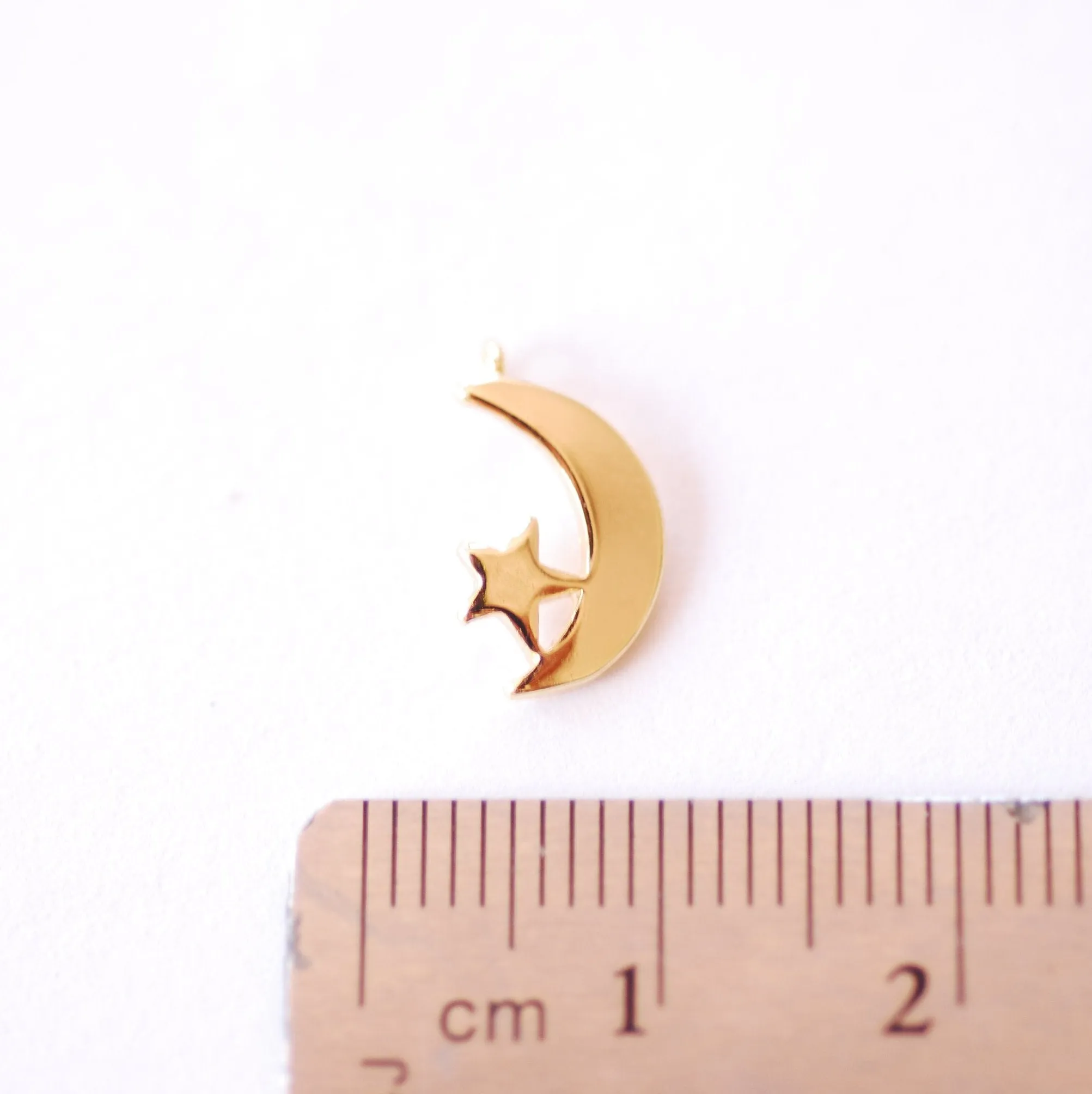 Crescent Moon Wholesale Star Charm | 16K Gold Plated Brass | Half Moon Horn Waning Eclipse Bohemian Boho Curve Shape Pendant B322