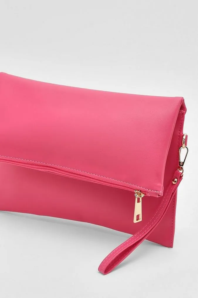 Folded oversized clutch in pink