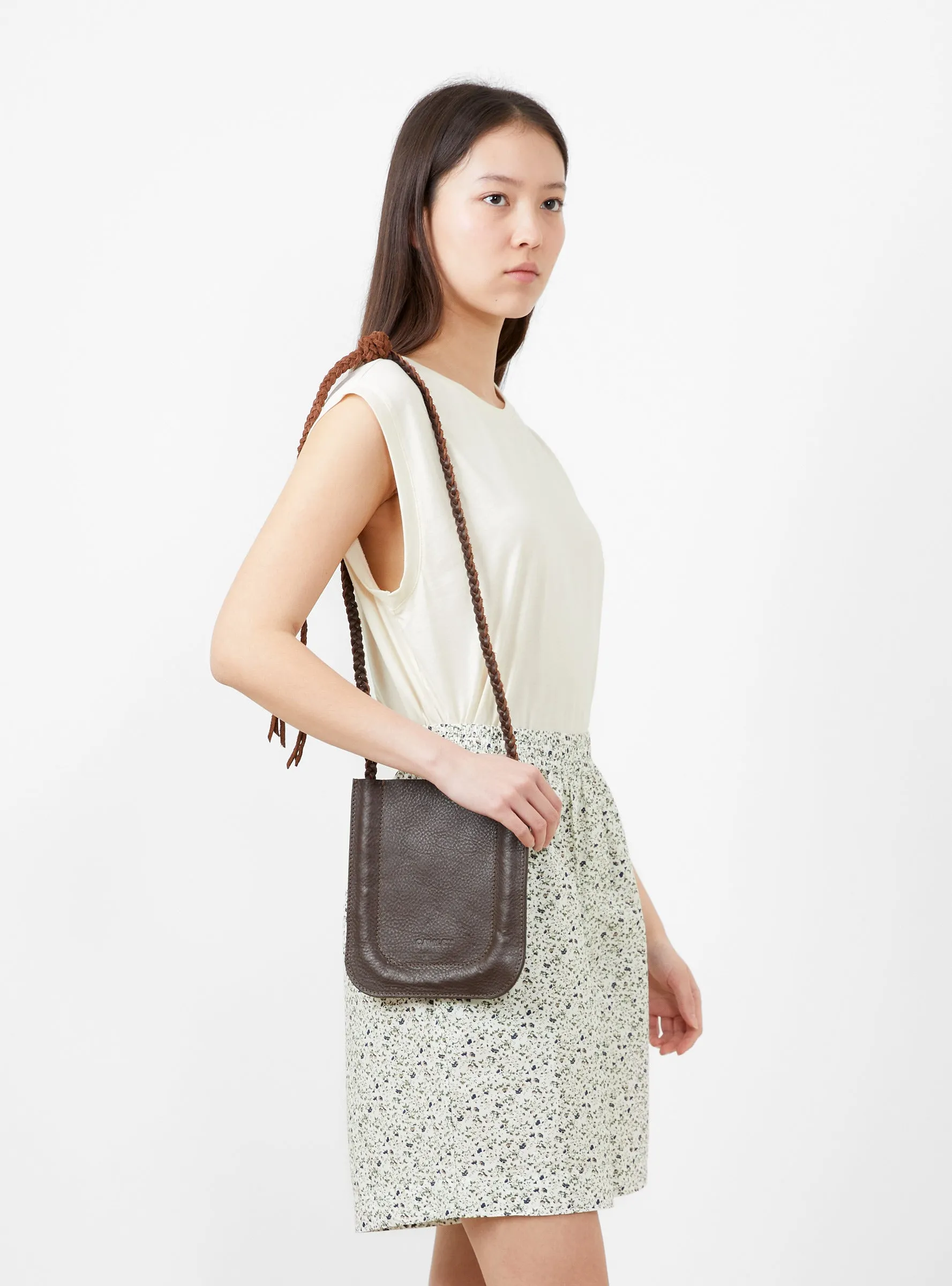 Plaited Mobile Bag Brown