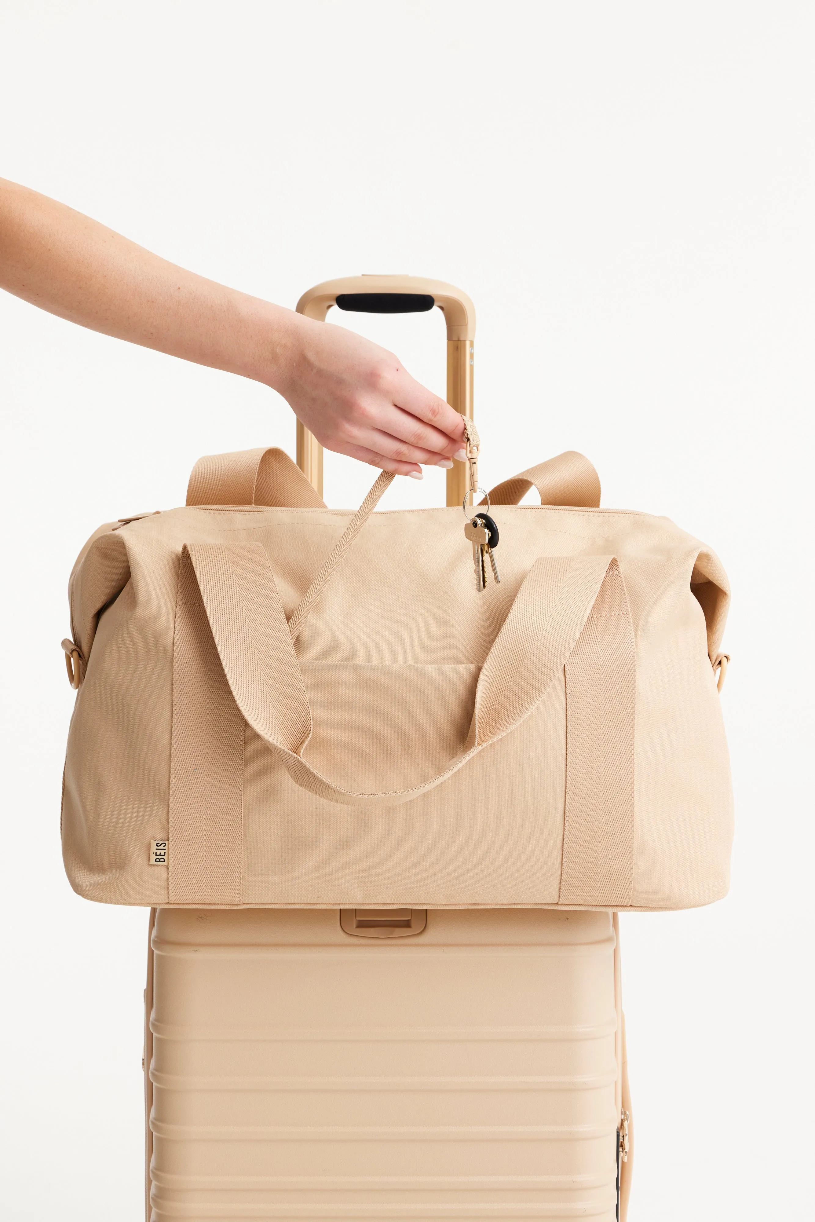 The BISics Duffle in Beige