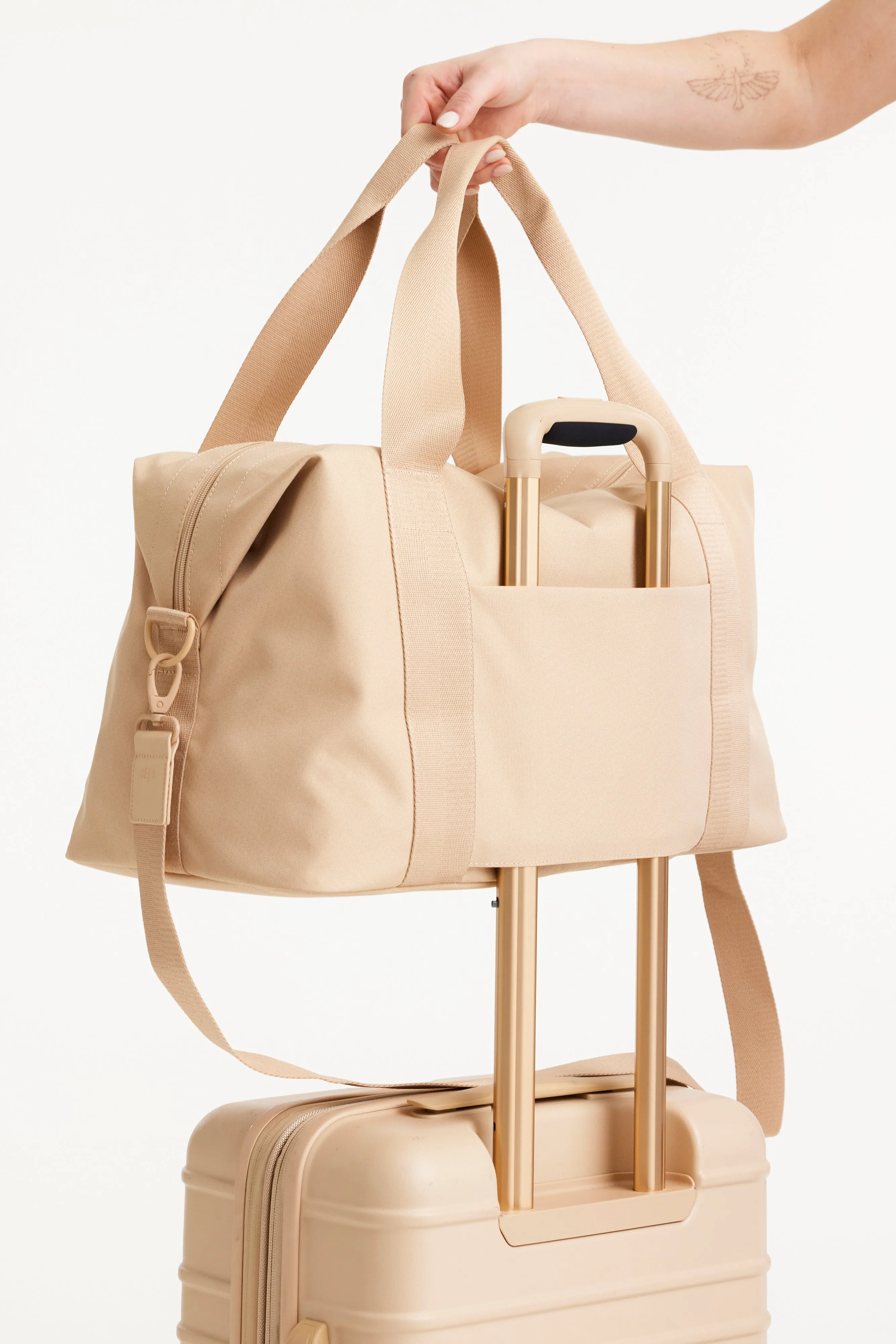 The BISics Duffle in Beige