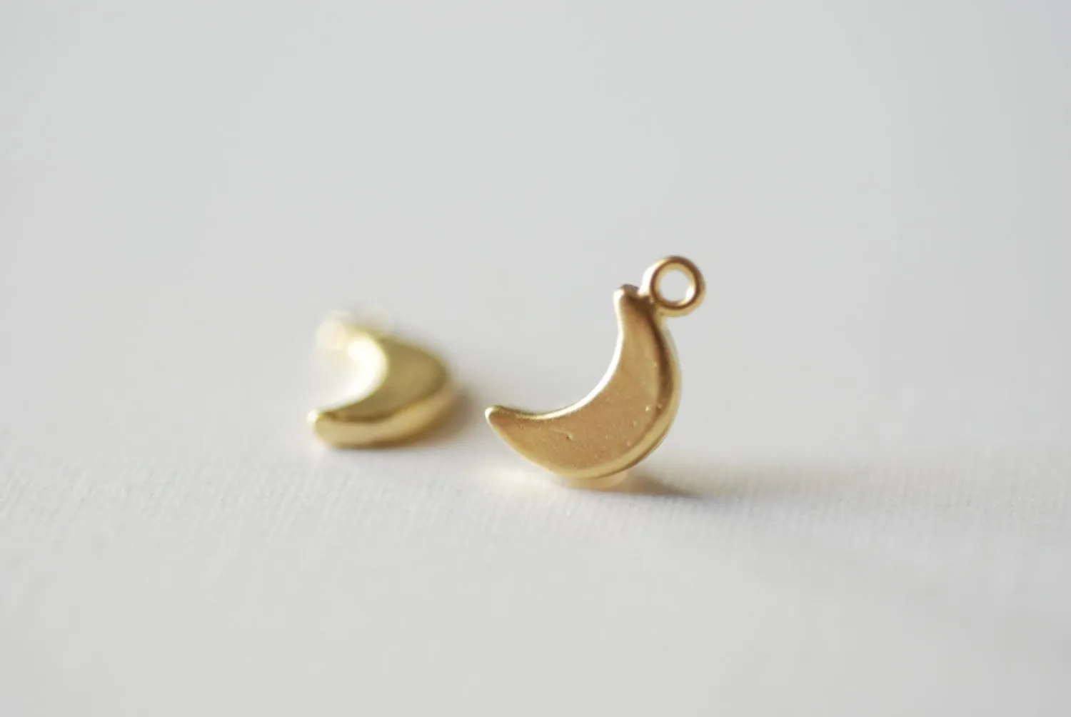 Wholesale Vermeil Gold Crescent Moon Charms, 18k gold over Sterling Silver, Vermeil Gold Half Moon, Matte moon, Vermeil Gold Charms